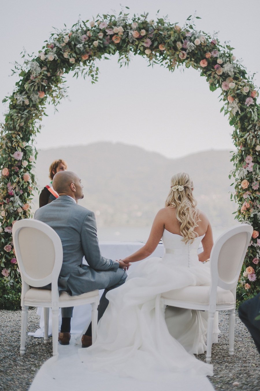Wedding photographer in Lake Como100